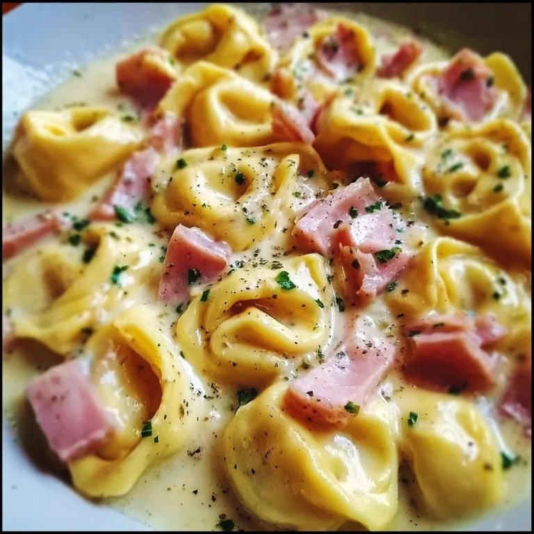 Cremige Tortellini mit Schinken-Käse in einer leckeren Sauce
