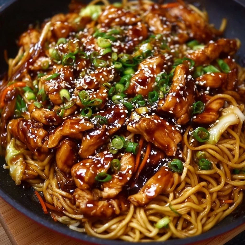 Hähnchen-Teriyaki-Nudeln – Ein schnelles und leckeres Gericht